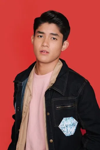 grae fernandez image