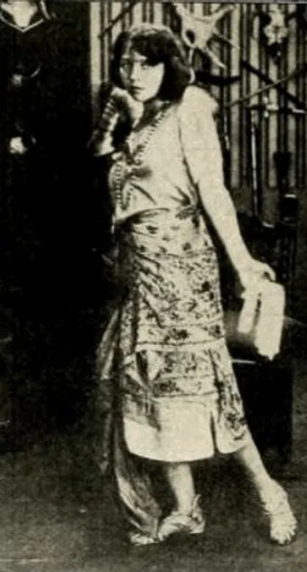 lyda salmonova image