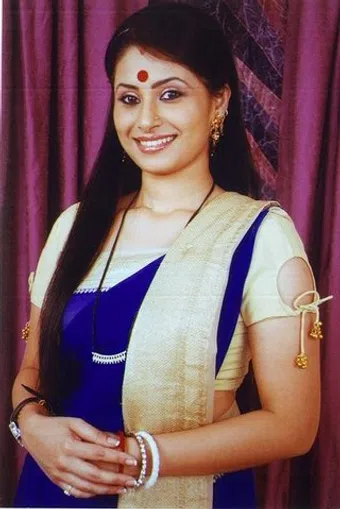 shubhaavi choksey image