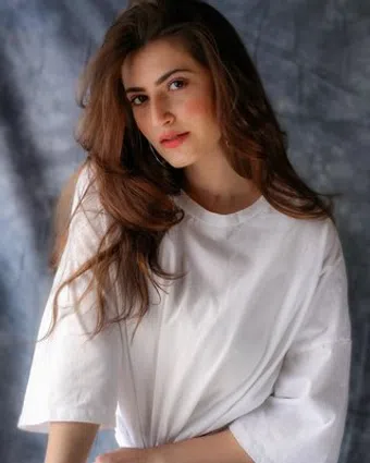 shivaleeka oberoi image