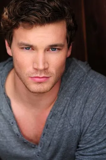 derek theler image