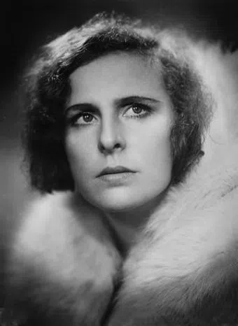 leni riefenstahl image