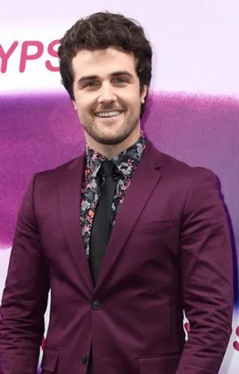 beau mirchoff image