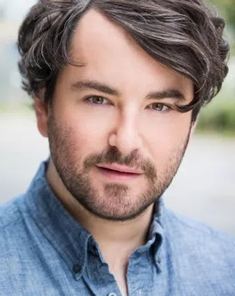 alex brightman image