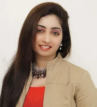 reena jadhav image