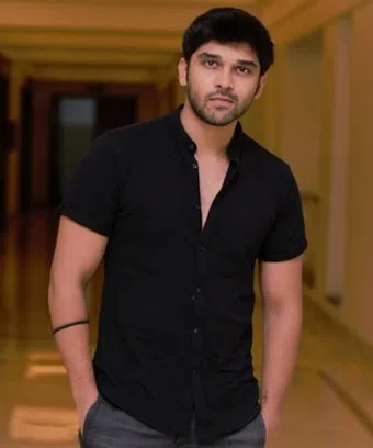 dhruv vikram image