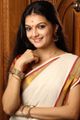 saranya mohan image