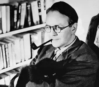 raymond chandler image