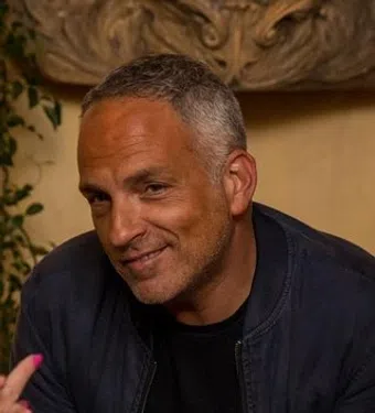 miguel somoza image