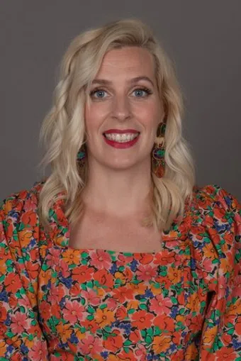 sara pascoe image