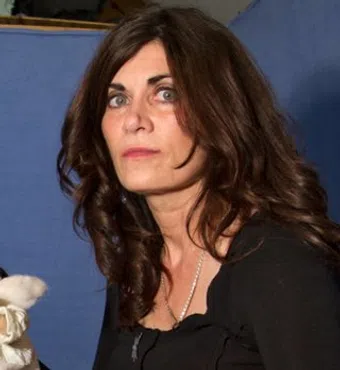 phoebe gloeckner image