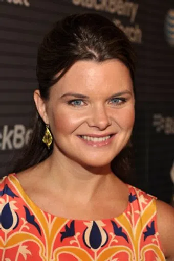 heather tom image