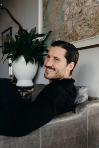 val chmerkovskiy image