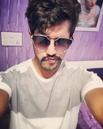 suyyash rai image