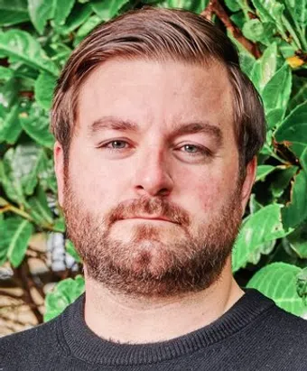 alex brooker image