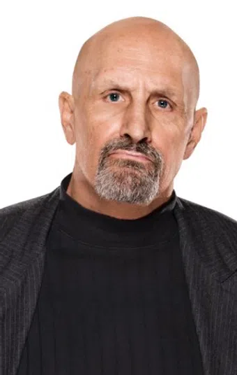 paul ellering image