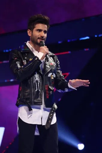 karan tacker image