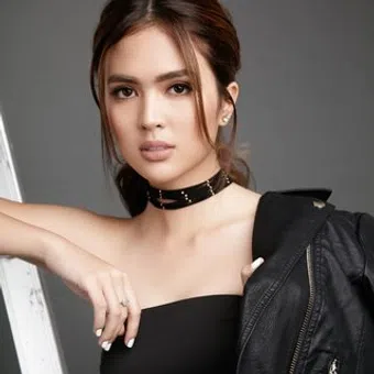 sofia andres image