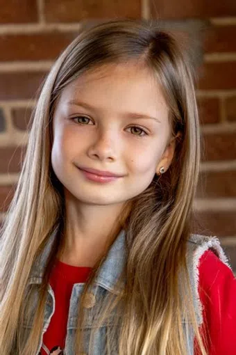 olivia fokova image