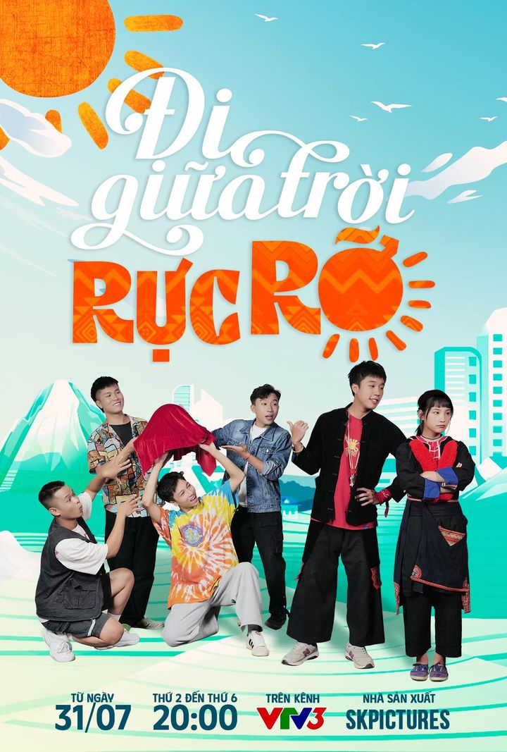 Di Giua Troi Ruc Ro (2024) Poster