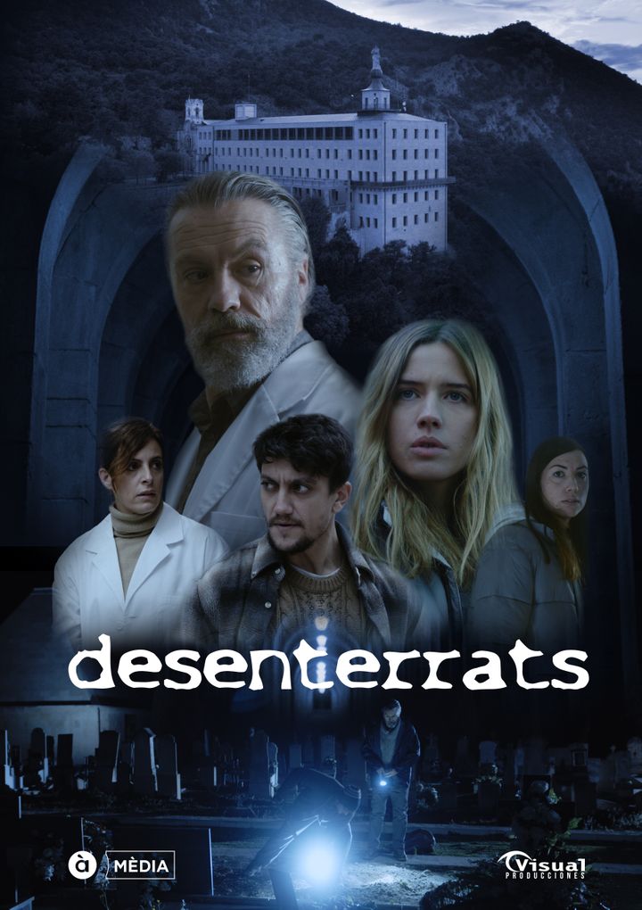 Desenterrats (2022) Poster