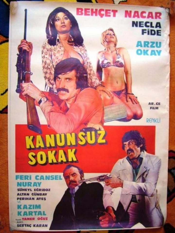 Kanunsuz Sokak (1977) Poster