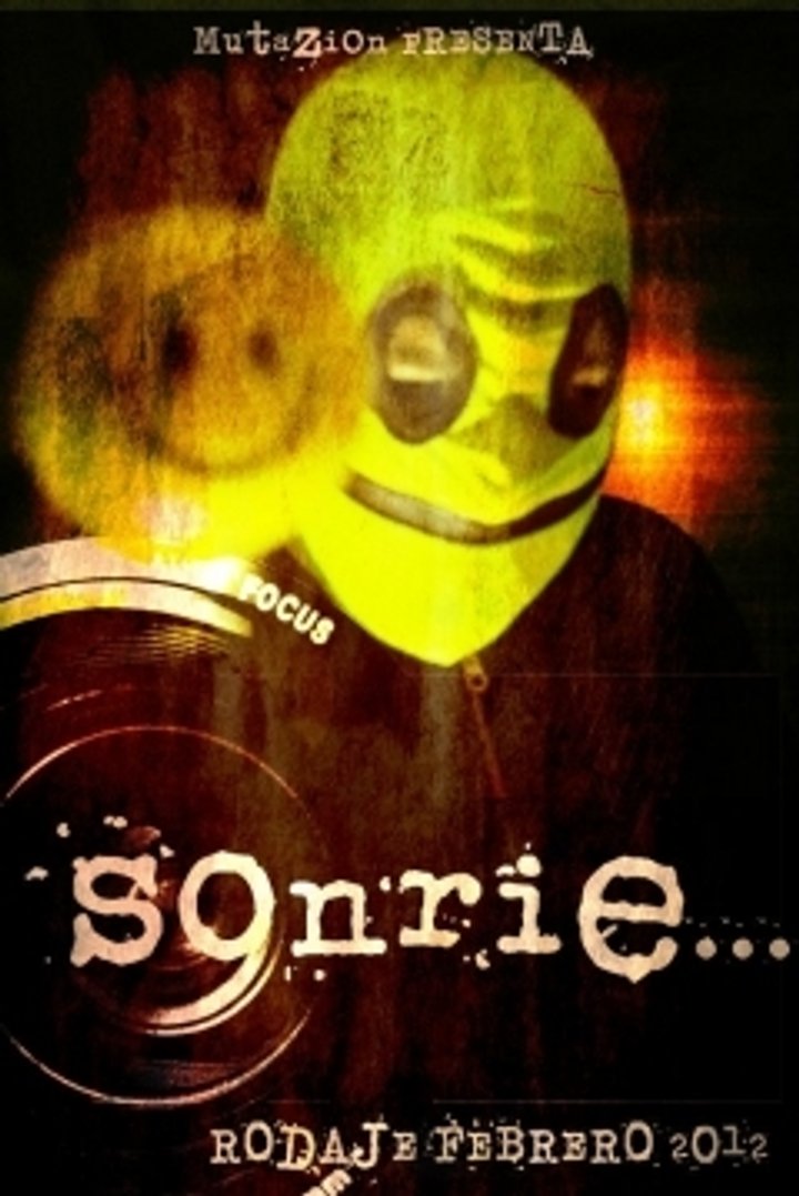 Sonríe (2012) Poster