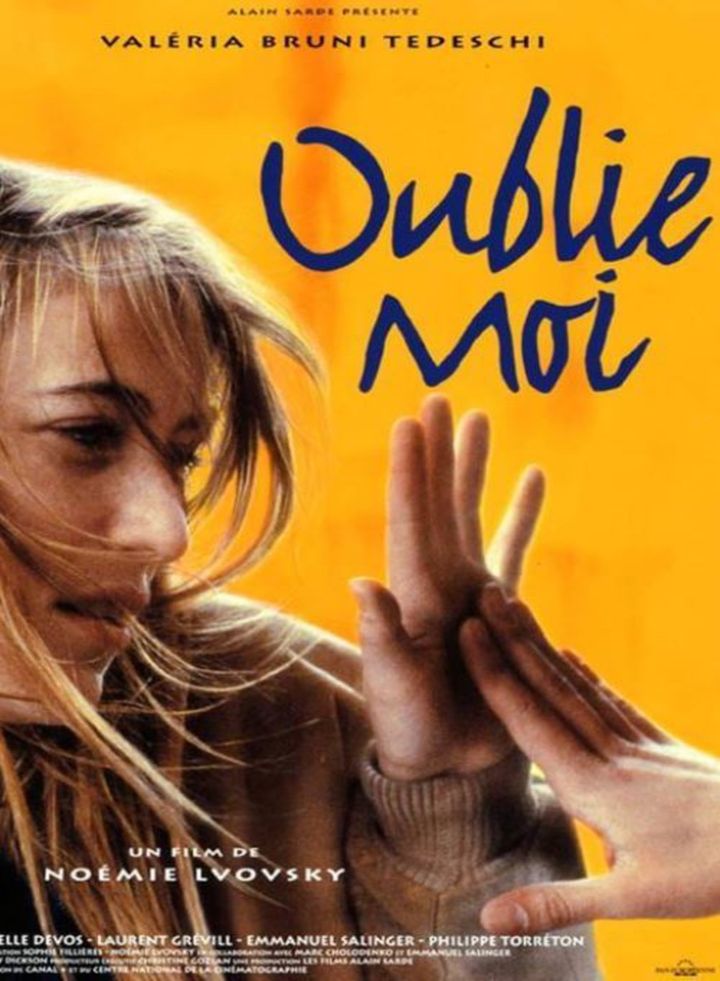 Oublie-moi (1994) Poster