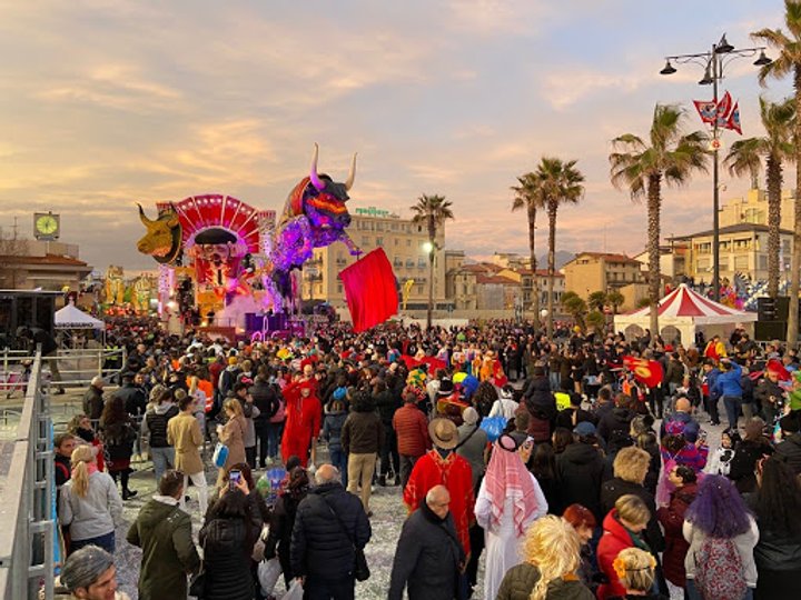 Carnevale Di Viareggio (1984) Poster