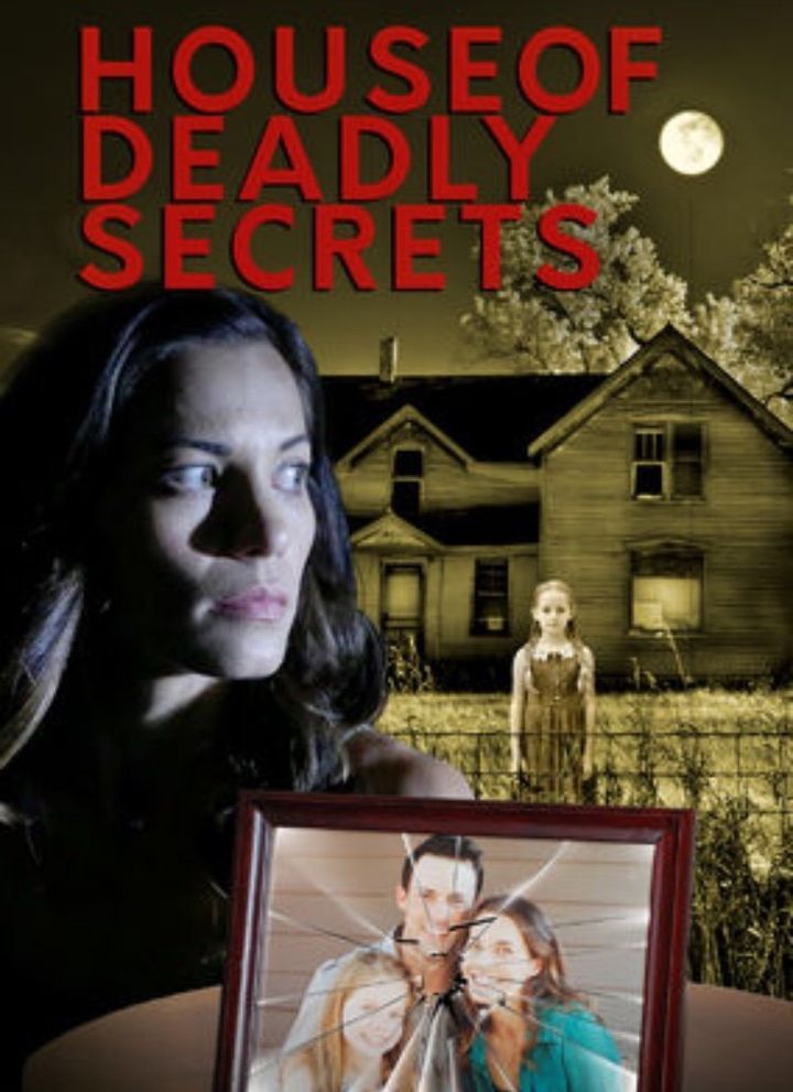 La Maison Des Secrets (2018) Poster