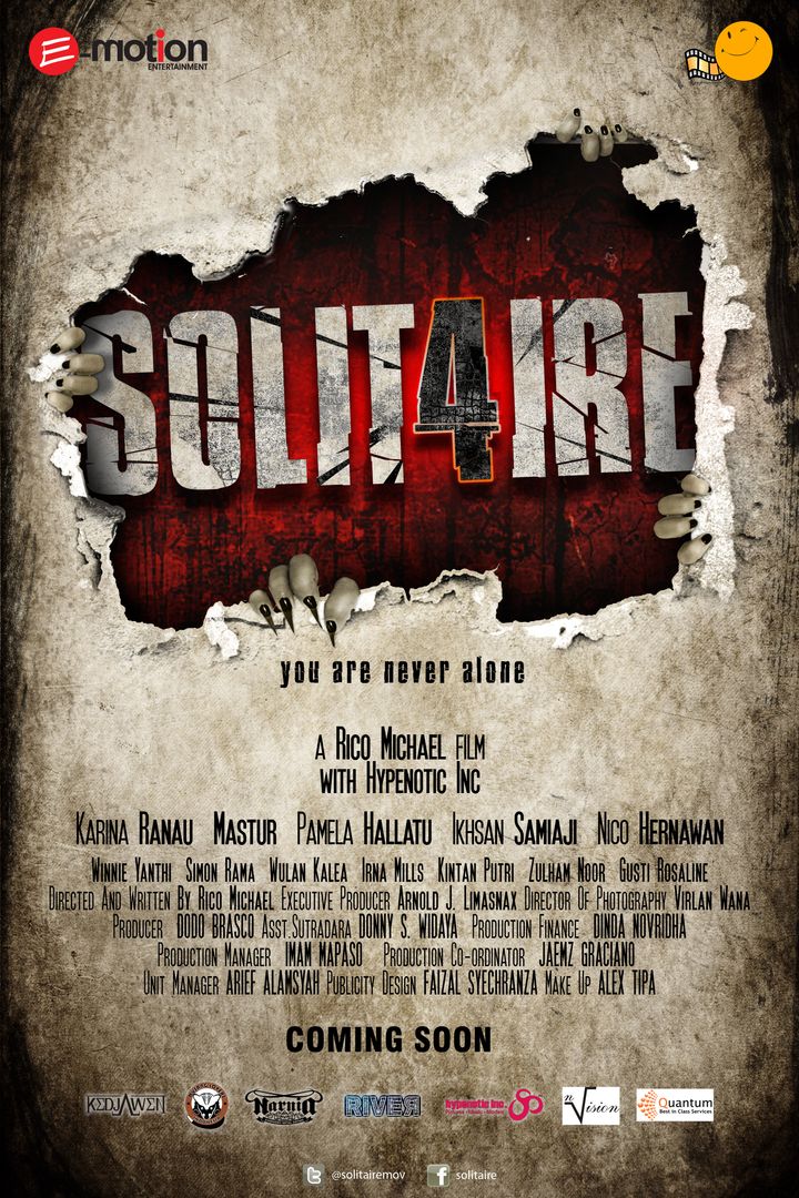 Solit4ire (2014) Poster