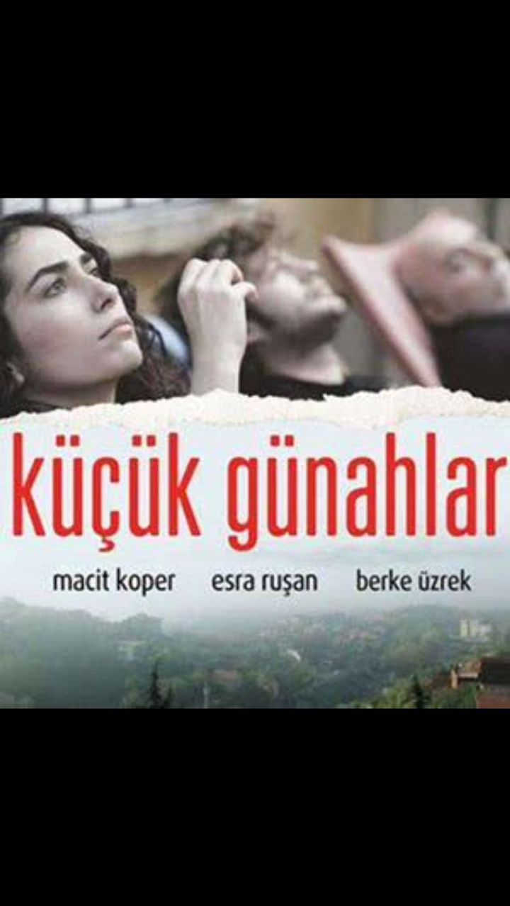 Küçük Günahlar (2011) Poster