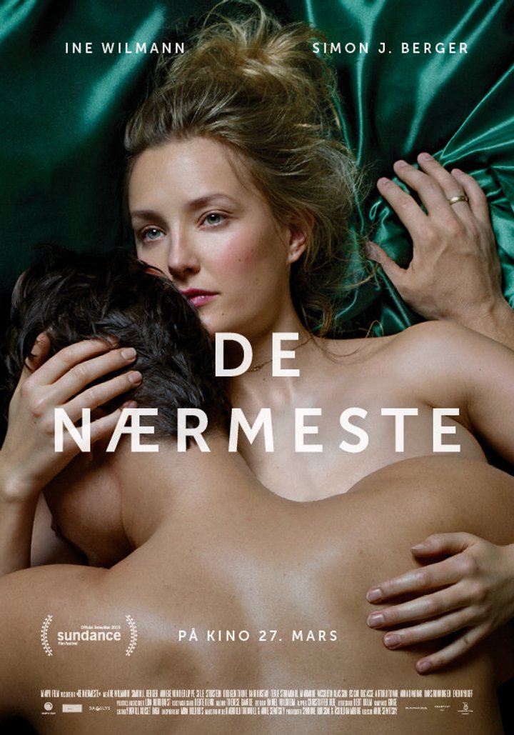 De Nærmeste (2015) Poster