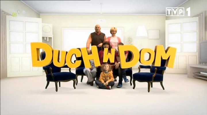 Duch W Dom (2010) Poster