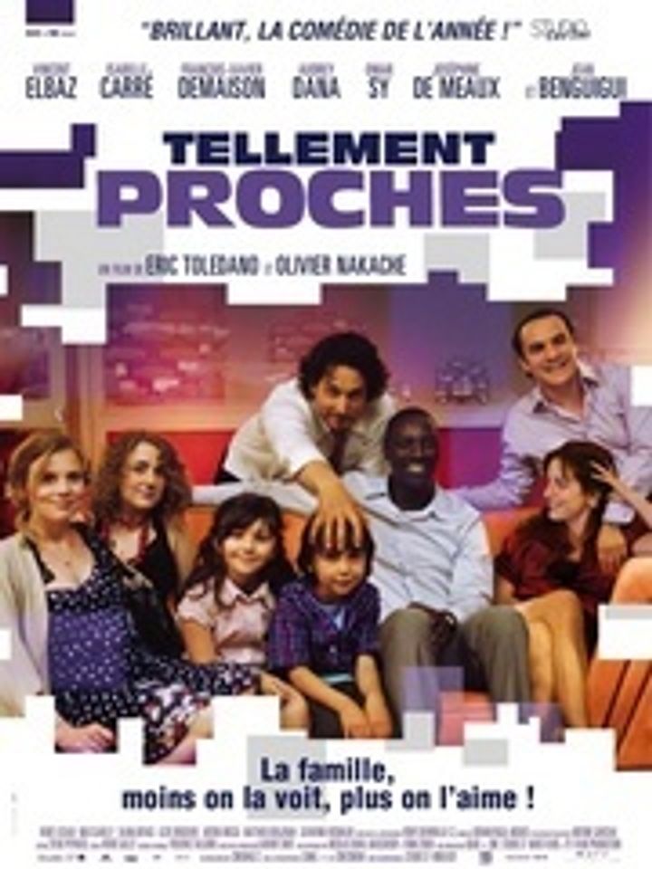 Tellement Proches (2009) Poster