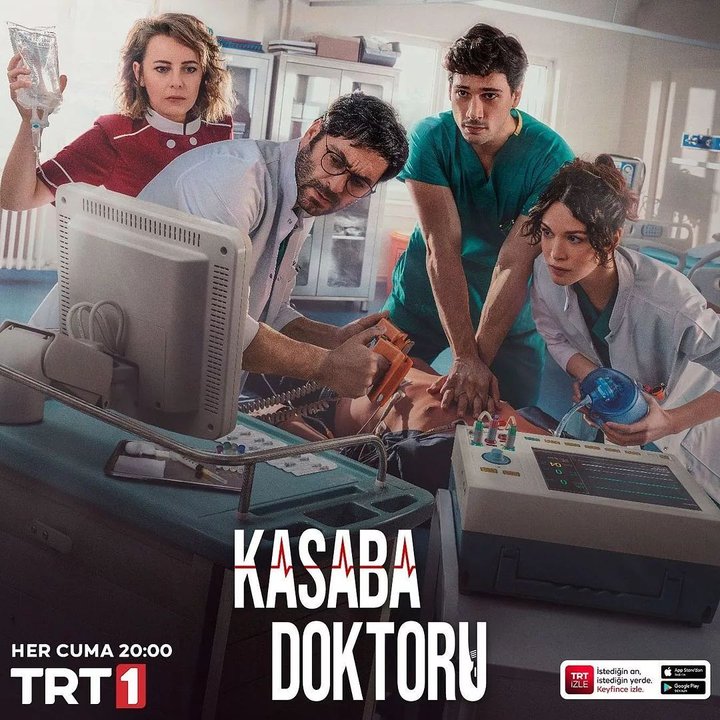 Kasaba Doktoru (2022) Poster