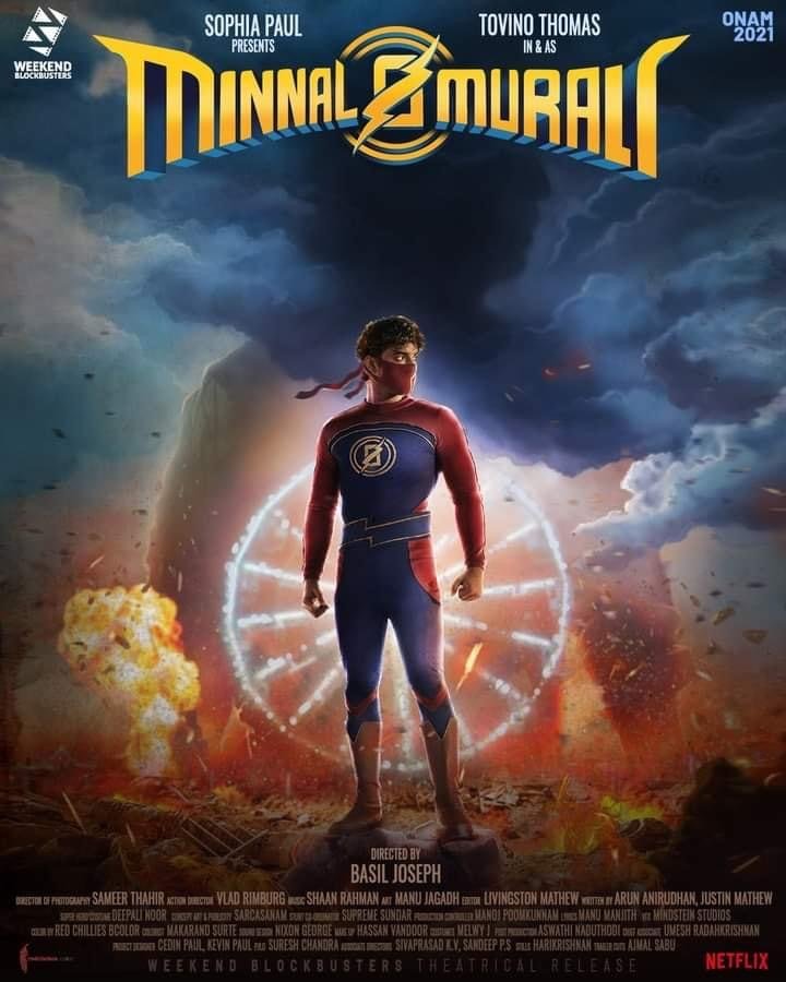 Minnal Murali (2021) Poster