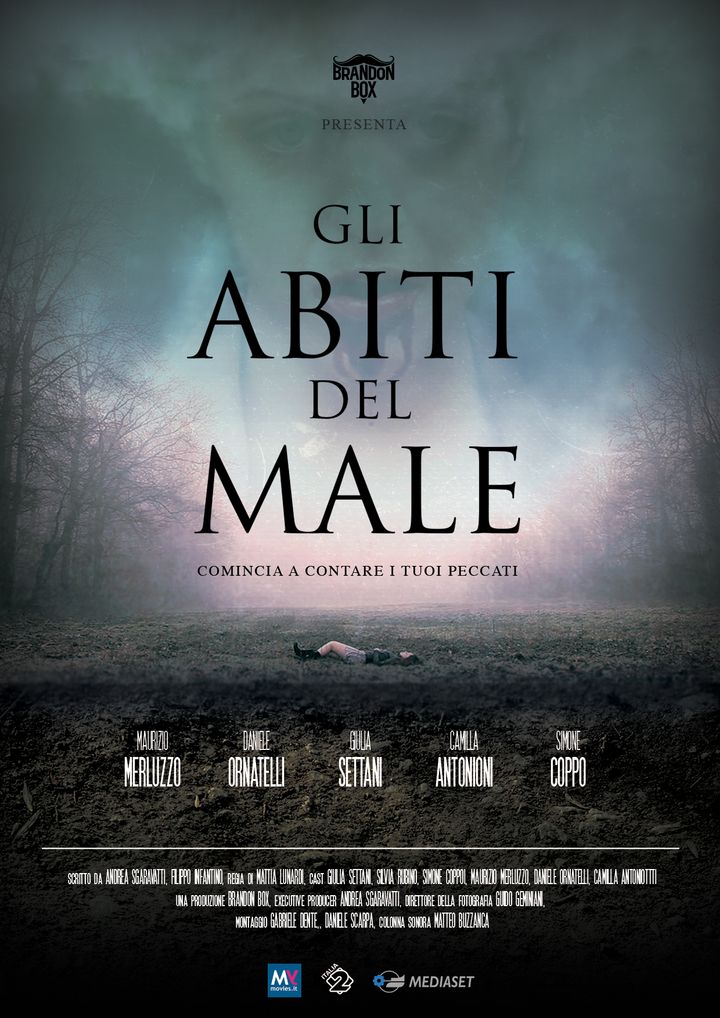 Gli Abiti Del Male (2014) Poster