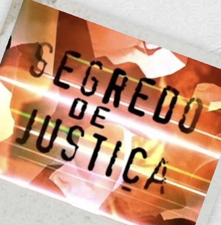 Segredo De Justiça (2001) Poster