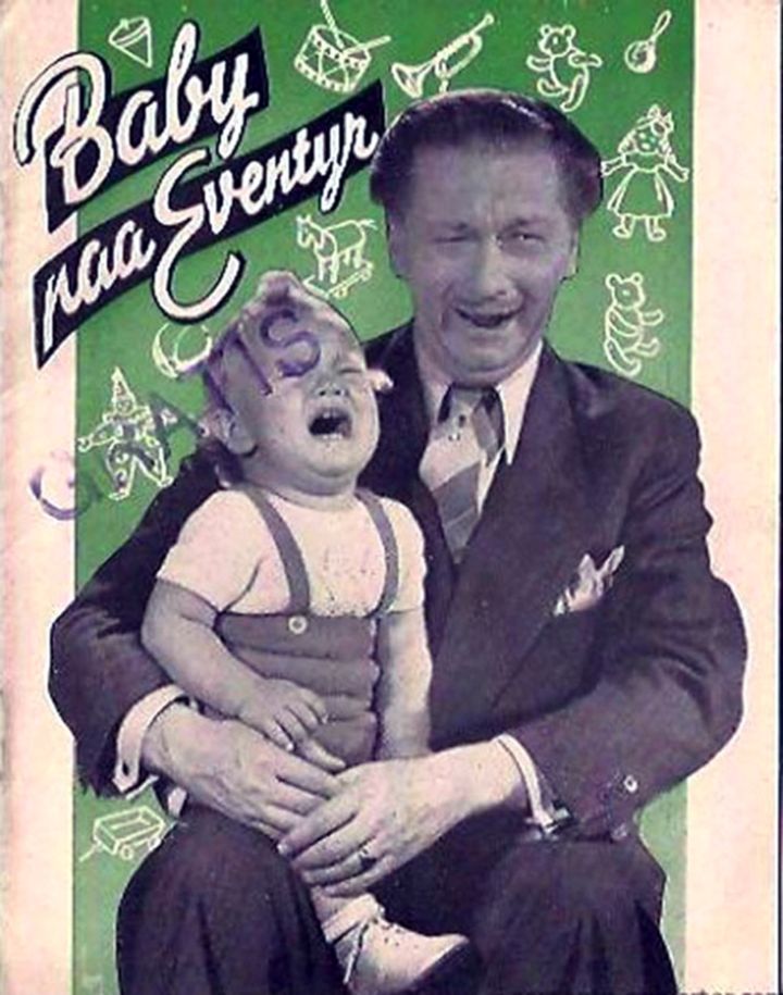 Baby På Eventyr (1942) Poster