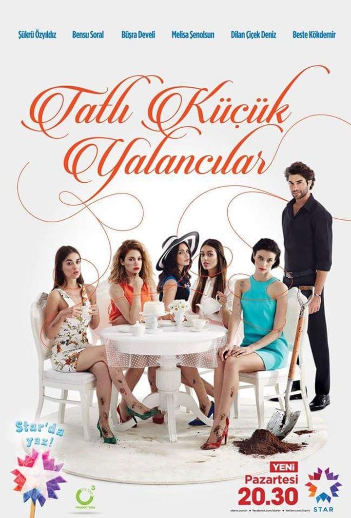 Tatli Küçük Yalancilar (2015) Poster