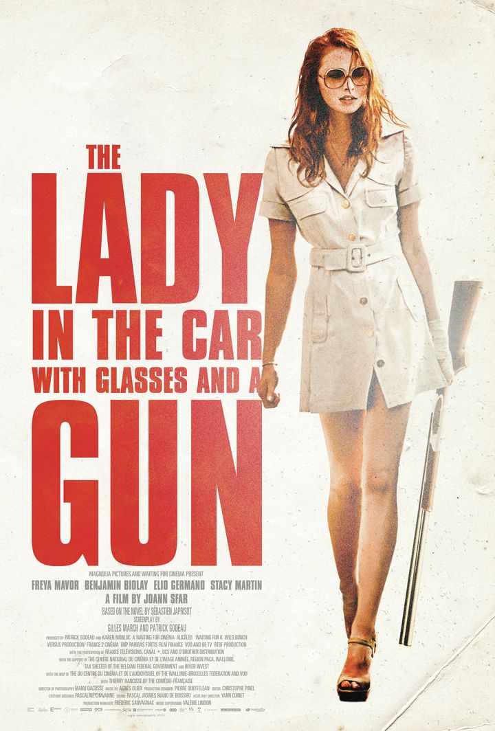 La Dame Dans L'auto Avec Des Lunettes Et Un Fusil (2015) Poster