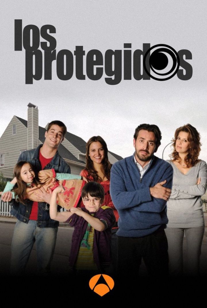 Los Protegidos (2010) Poster