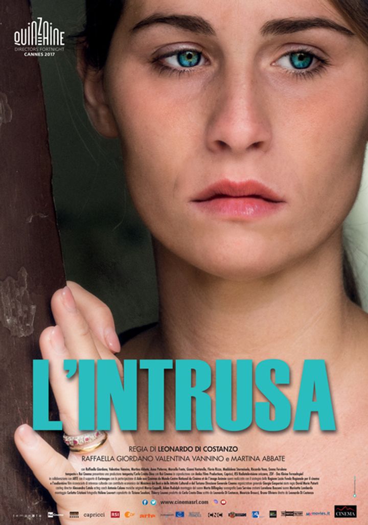 L'intrusa (2017) Poster