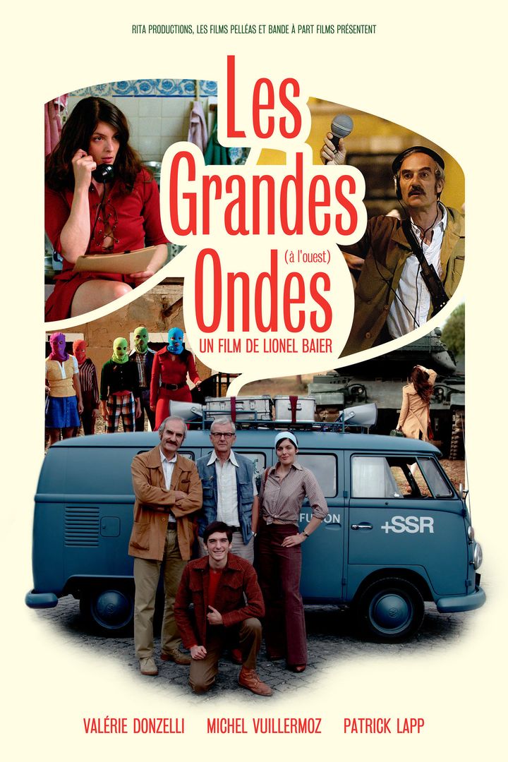 Les Grandes Ondes (à L'ouest) (2013) Poster