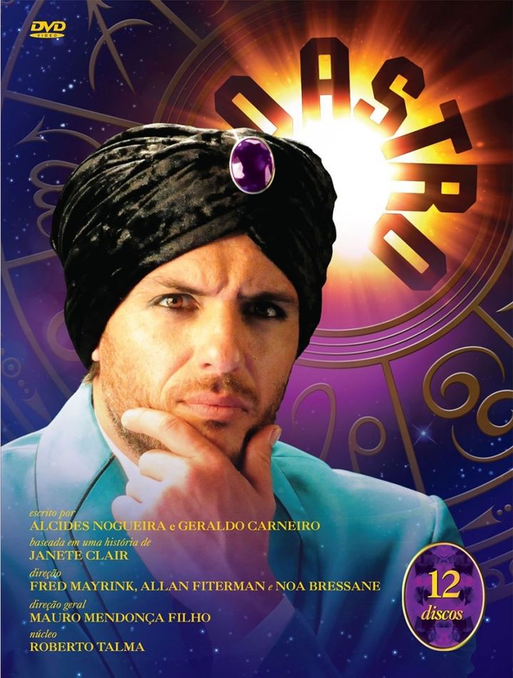 O Astro (2011) Poster