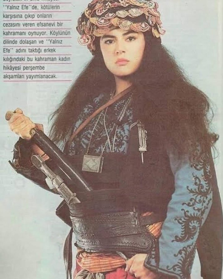 Yalniz Efe (1987) Poster