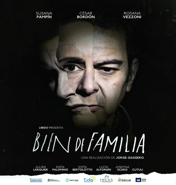 Bien De Familia (2014) Poster