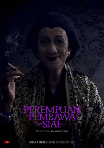 perempuan pembawa sial 2024 poster