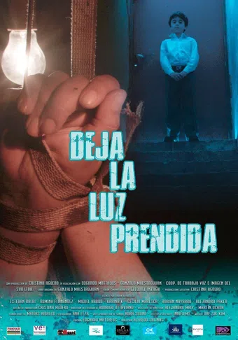 deja la luz prendida 2018 poster